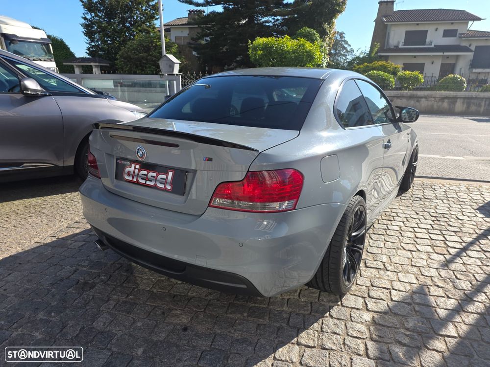 BMW 118 d Limited Edition Lifestyle c/ M Sport Pack - 11