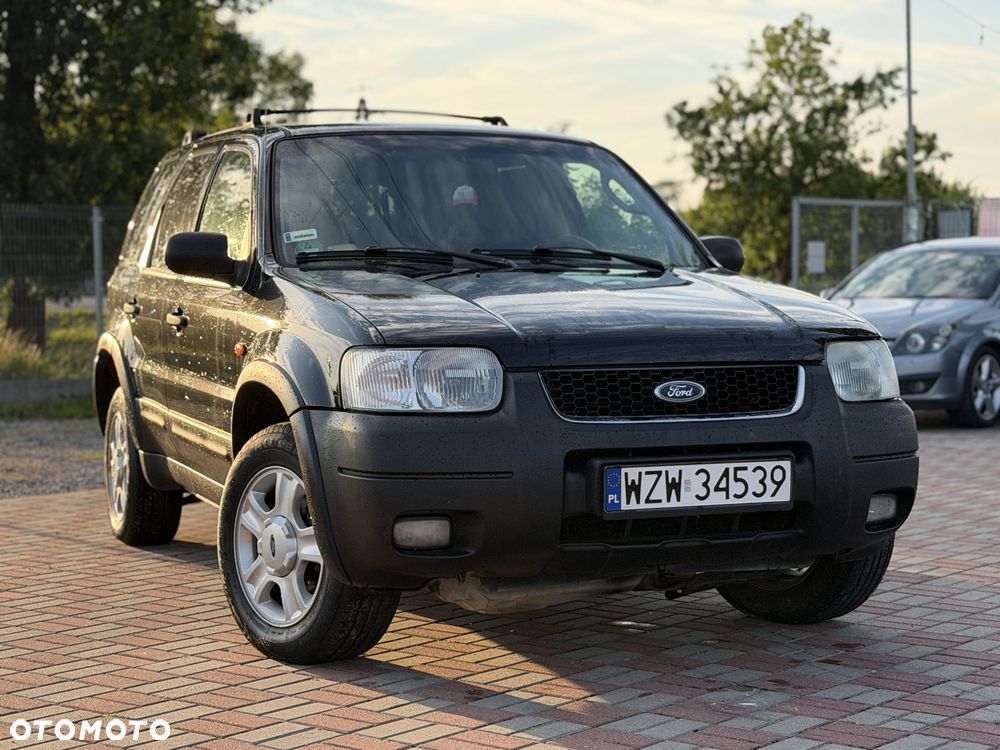 Ford Maverick - 2