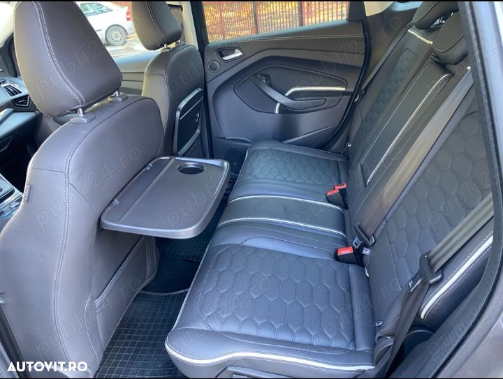 Ford Kuga 2.0 TDCi 4WD Powershift Vignale - 10