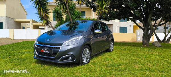 Peugeot 208 1.2 PureTech Style