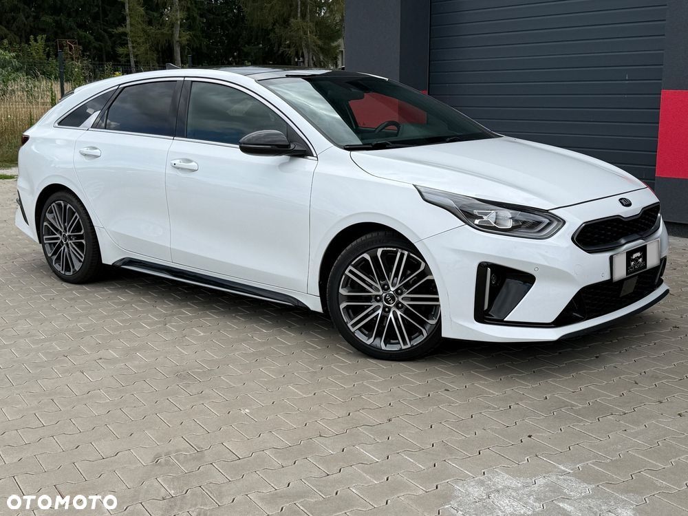 Kia ProCeed 1.4 T-GDI DCT7 OPF GT LINE - 2