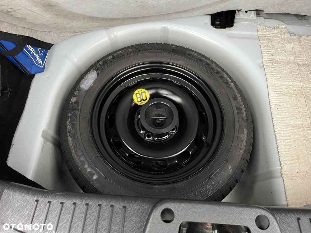 Ford Fiesta 1.25 Titanium - 36