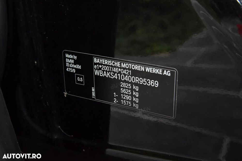 BMW X5 xDrive30d - 37