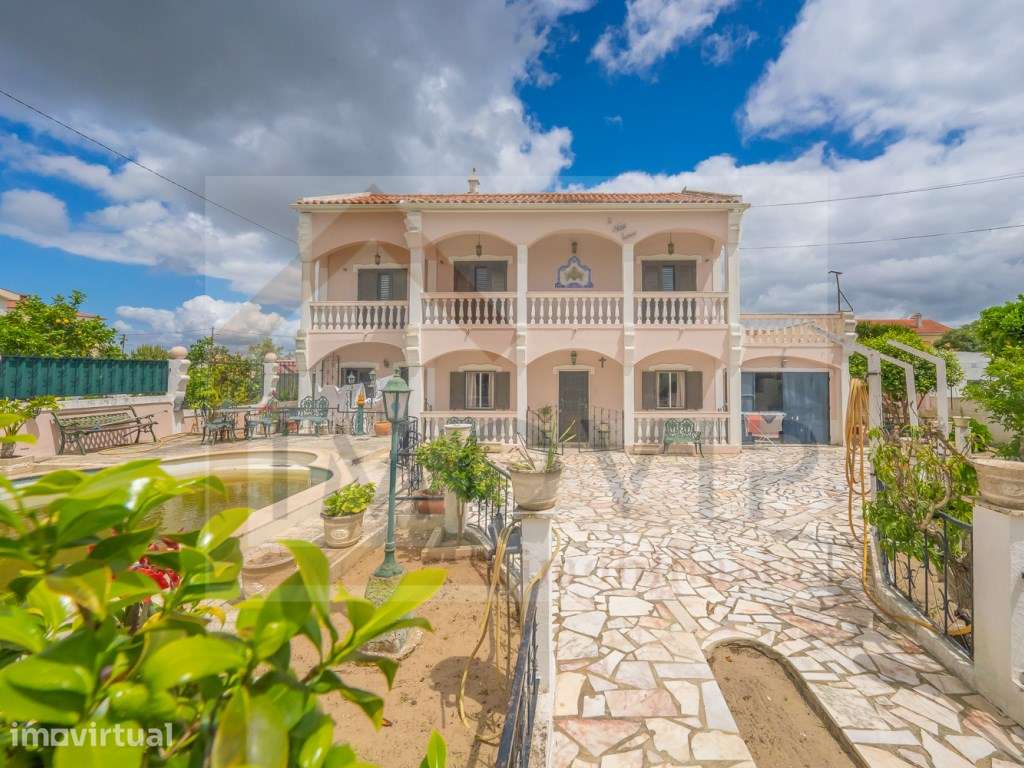 Charmosa Moradia T3 com Piscina na LagoÍnha, Palmela - Grande imagem: 2/39
