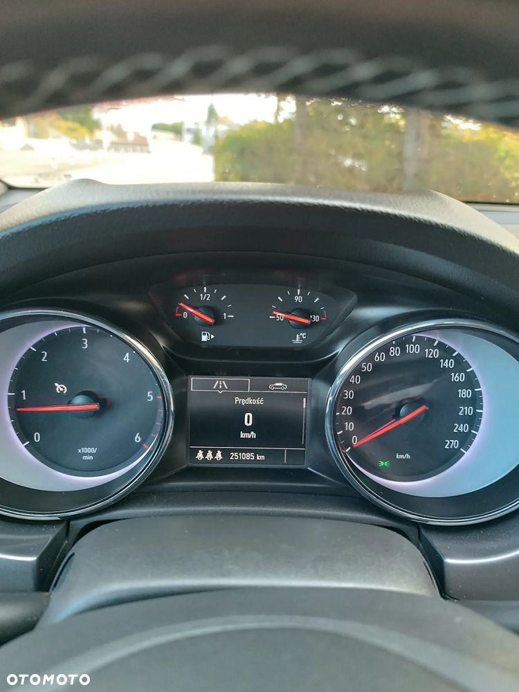 Opel Astra - 8