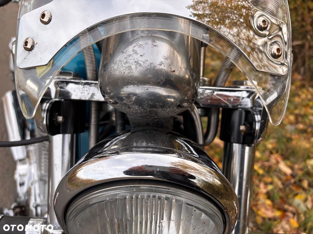 Suzuki Intruder - 19