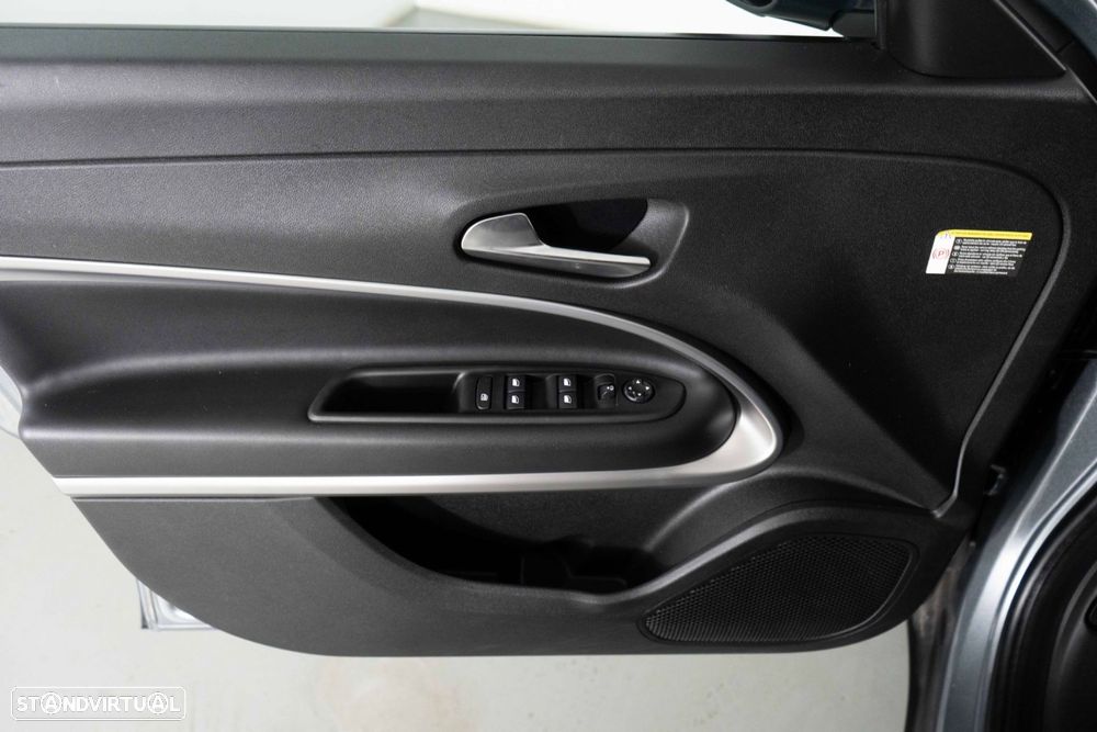 Jeep Avenger 54 kWh Summit - 19