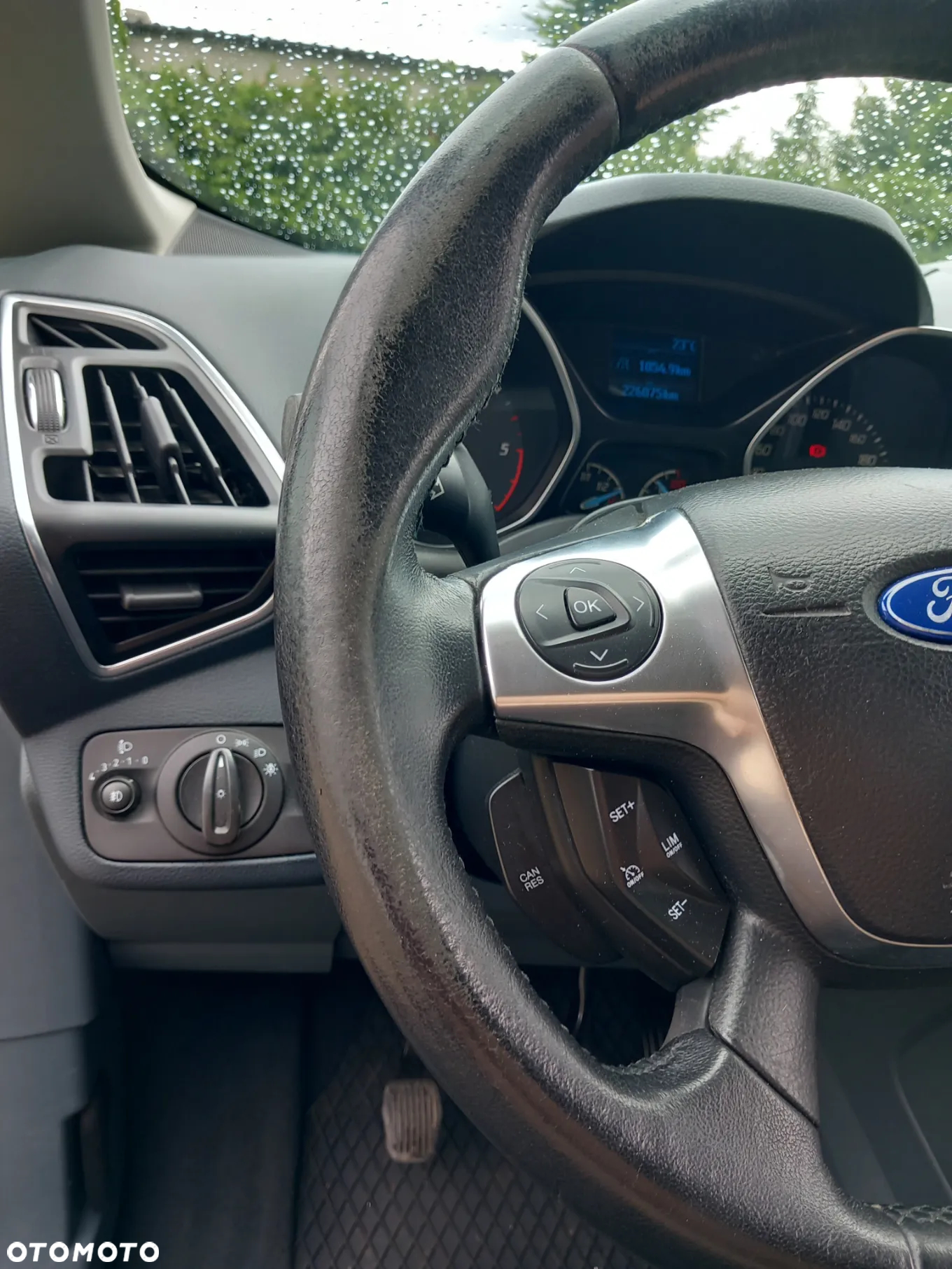 Ford Grand C-MAX - 14