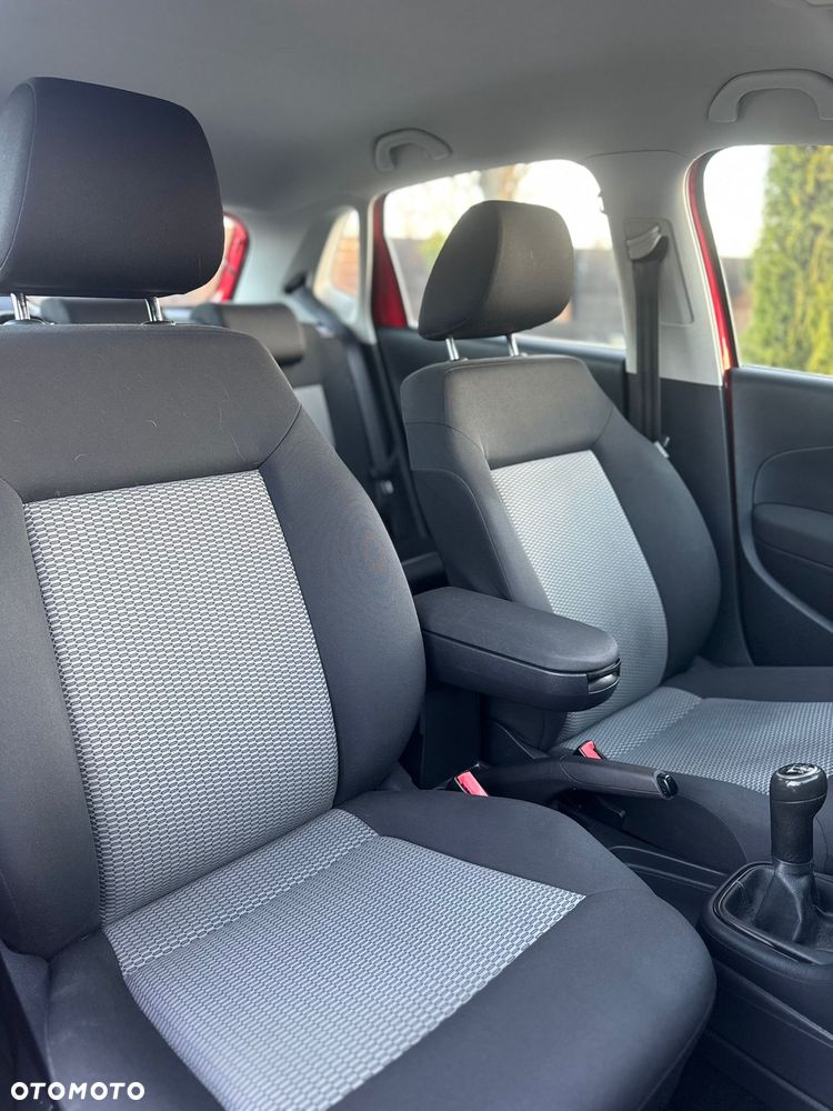 Volkswagen Polo 1.2 Style - 25