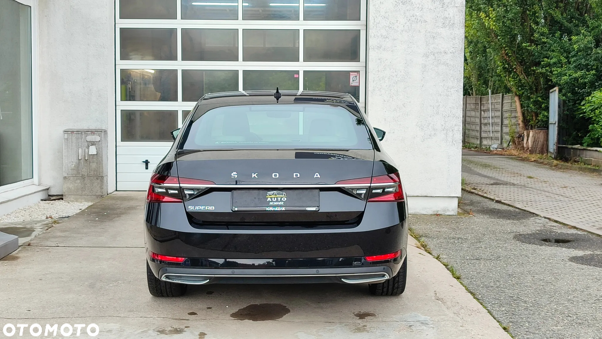Skoda Superb 2.0 TSI L&K DSG - 9