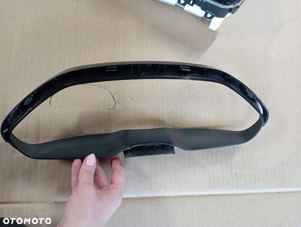 PEUGEOT 2008 LICZNIK PRĘDKOŚCIOMIERZ ZEGARY EUROPA 9814039580 9814699380 - 2