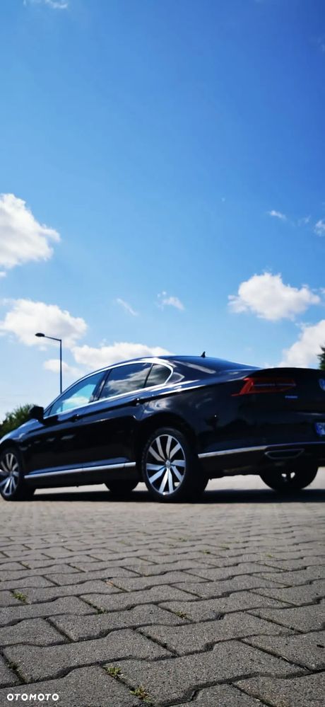 Volkswagen Passat 2.0 TDI Bi-Turbo BMT 4Mot Highline DSG - 3