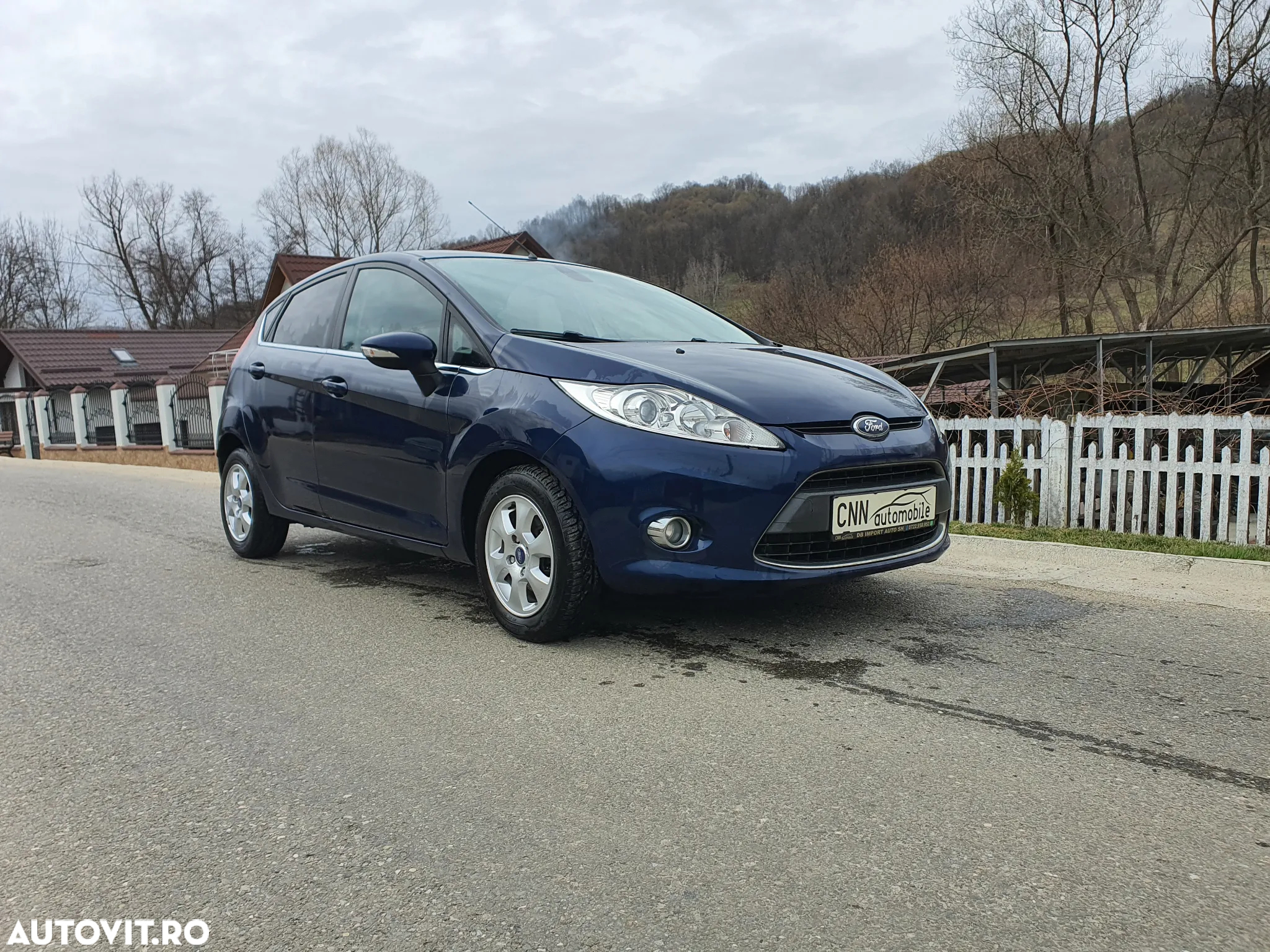 Ford Fiesta 1.6 TDCi DPF Titanium - 13