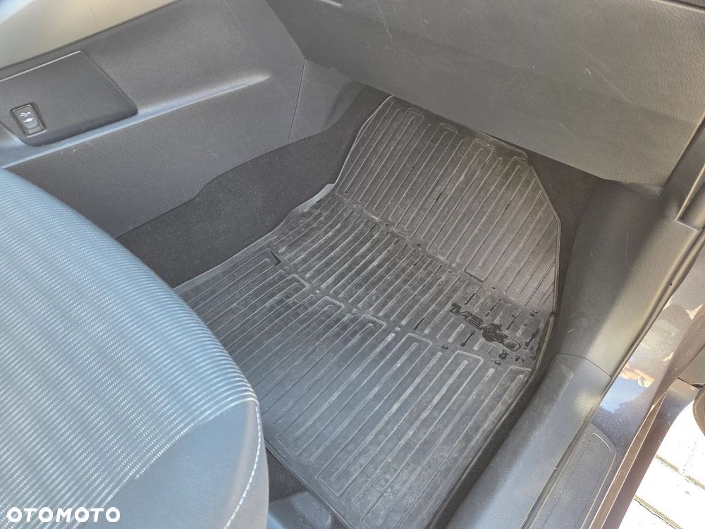 Toyota Verso 1.8 Premium EU6 - 32