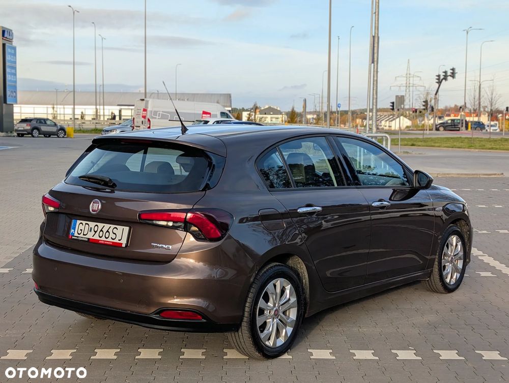 Fiat Tipo 1.4 16v Lounge EU6d - 3