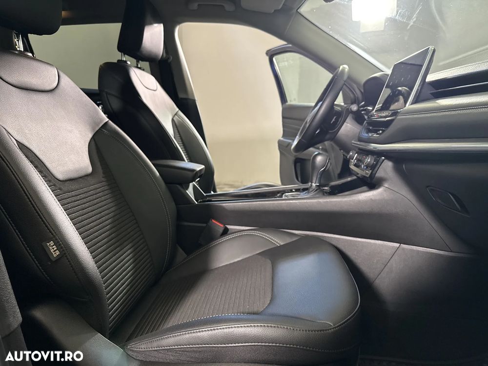 Jeep Compass - 12