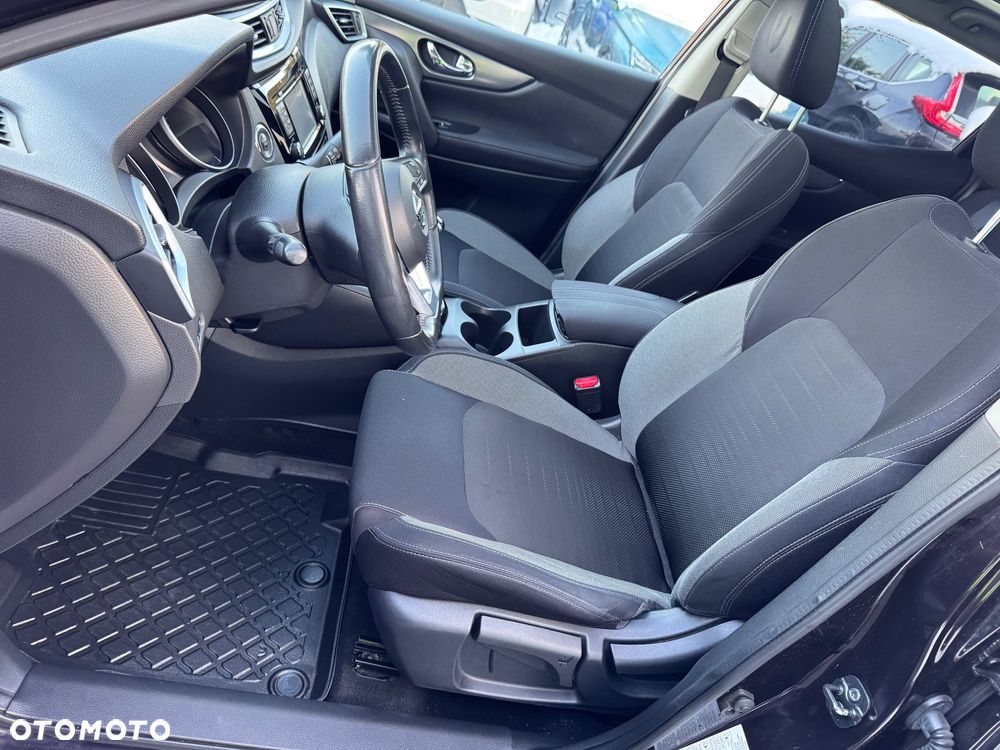 Nissan Qashqai 1.2 DIG-T N-Connecta - 16