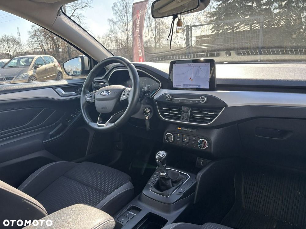Ford Focus - 21