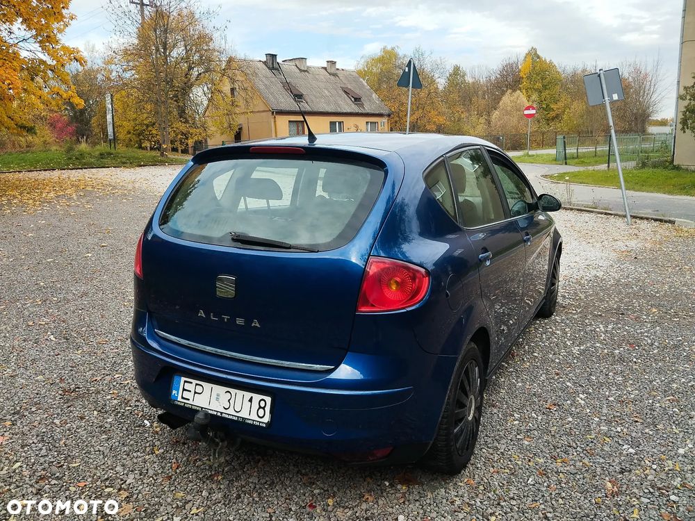 Seat Altea 2004 photo 4