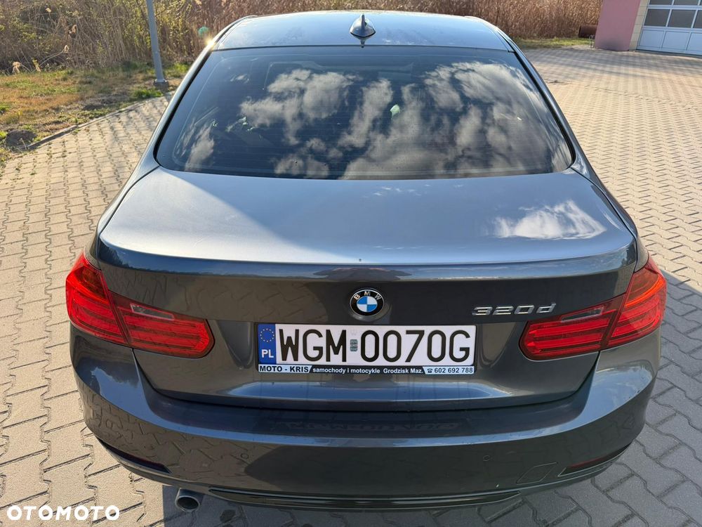 BMW Seria 3 - 12
