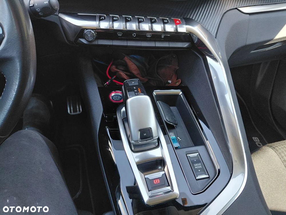 Peugeot 3008 1.5 BlueHDi GT S&S EAT8 - 15