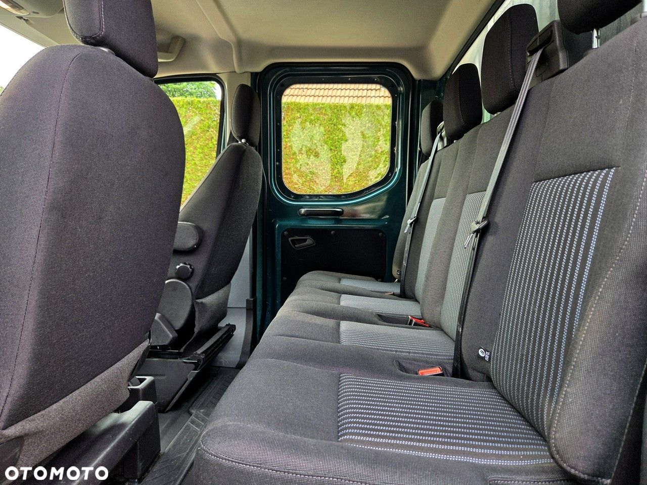 Ford Transit - 12
