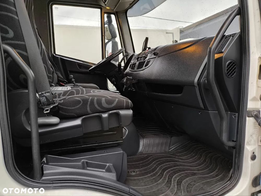 Iveco Eurocargo - 24