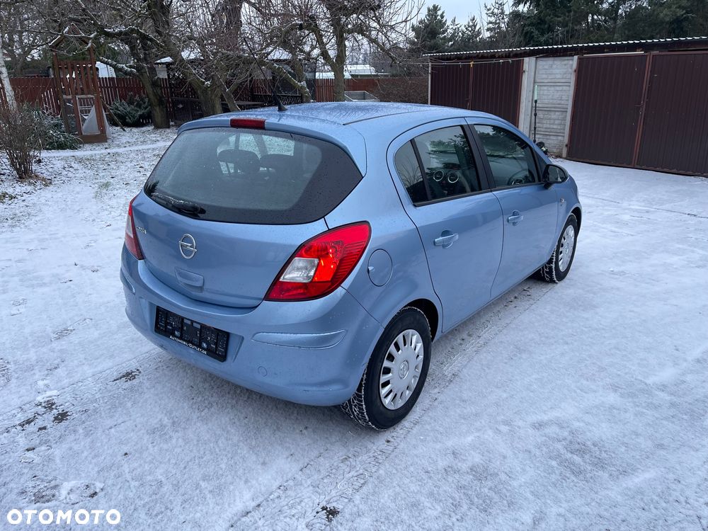 Opel Corsa 1.2 16V Essentia - 6