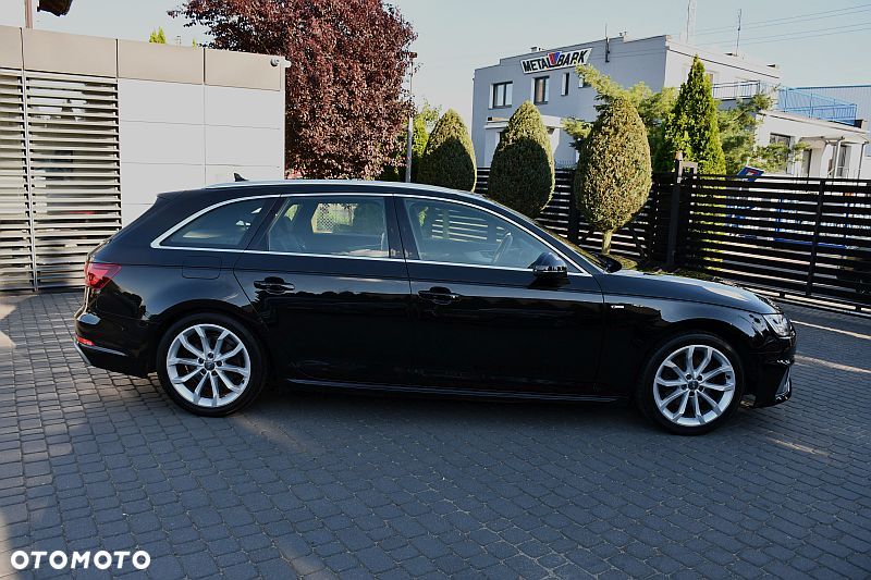 Audi A4 Avant 40 TFSI S tronic S line - 29