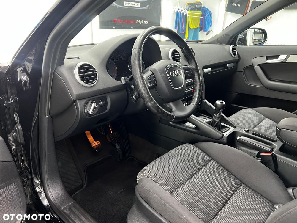 Audi A3 Limousine - 14