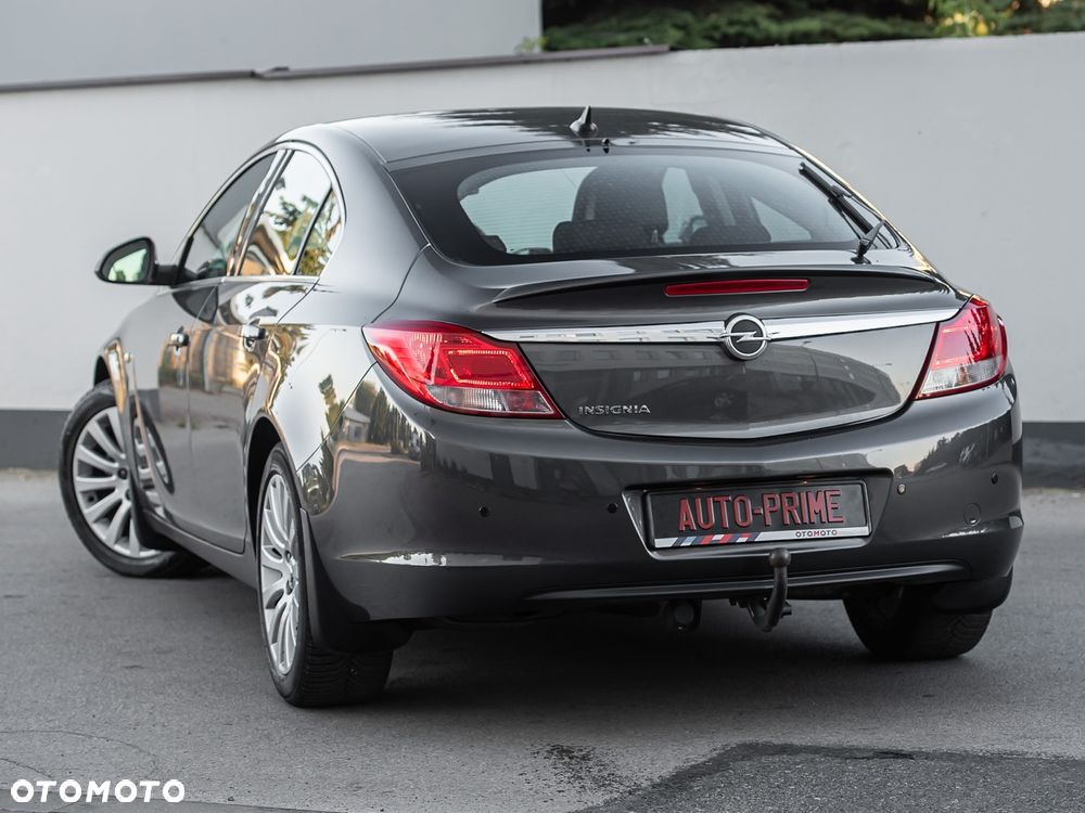 Opel Insignia - 8