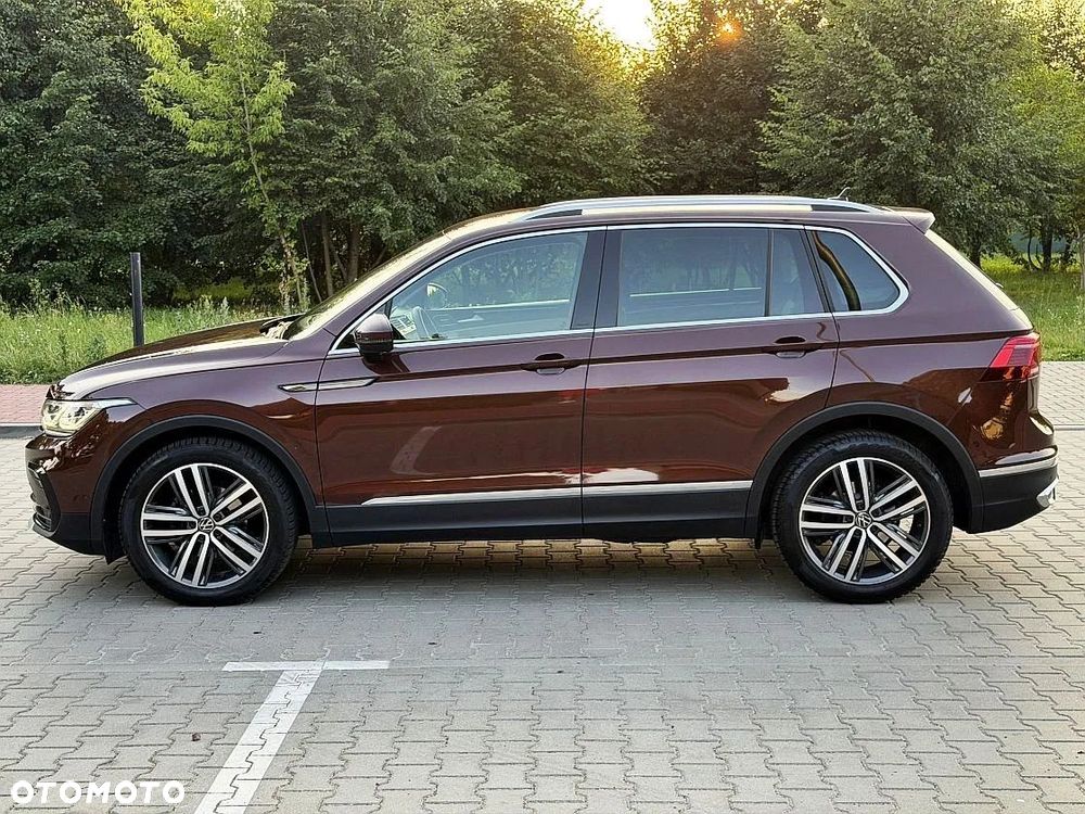 Volkswagen Tiguan 2.0 TDI SCR 4Mot Elegance DSG - 9
