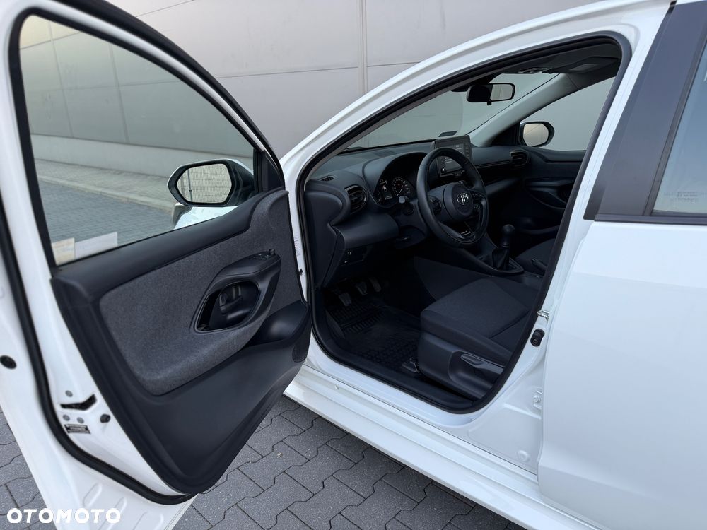 Toyota Yaris 1.0 Comfort - 33