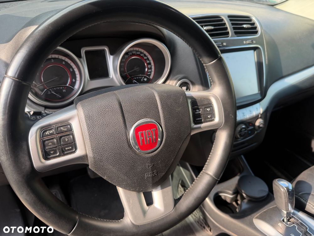 Fiat Freemont 2.0 Multijet Lounge AWD - 11