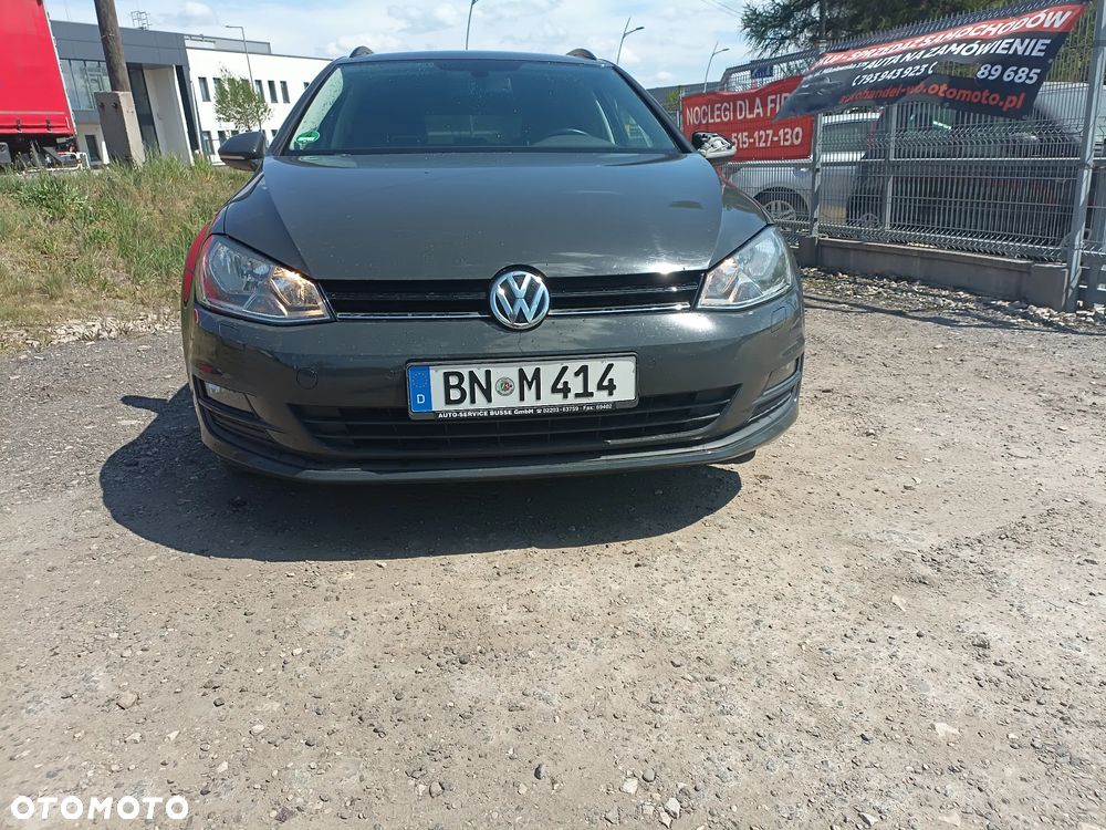 Volkswagen Golf 1.6 TDI SCR DSG Comfortline - 5