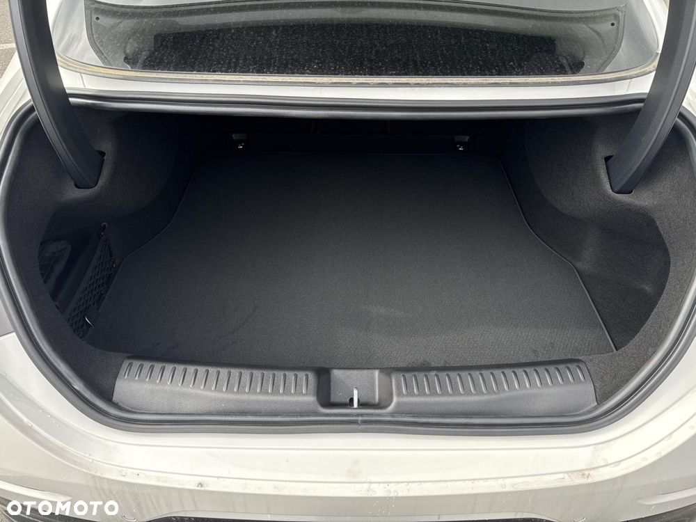 Mercedes-Benz CLA - 19