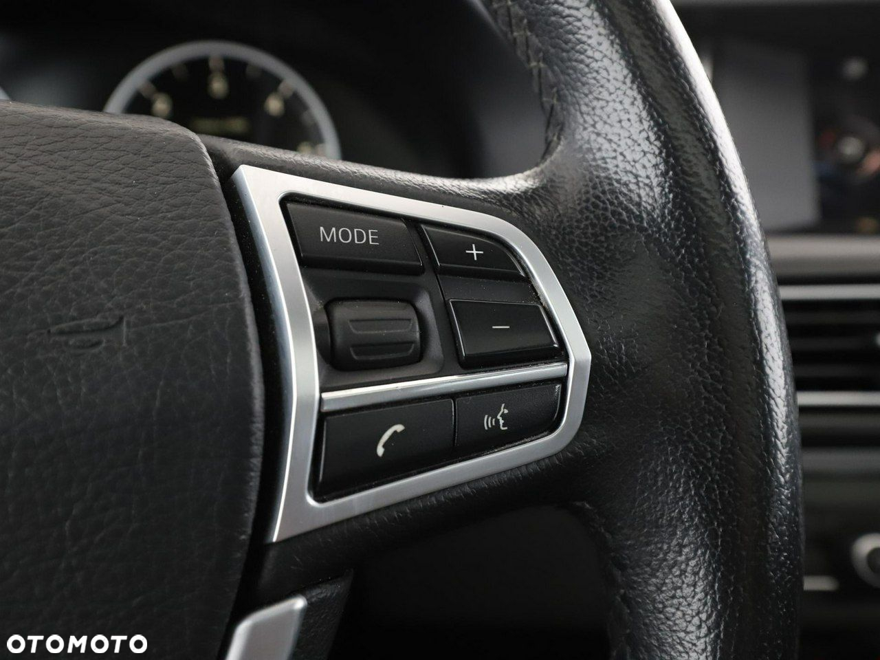 BMW Seria 5 520d - 29