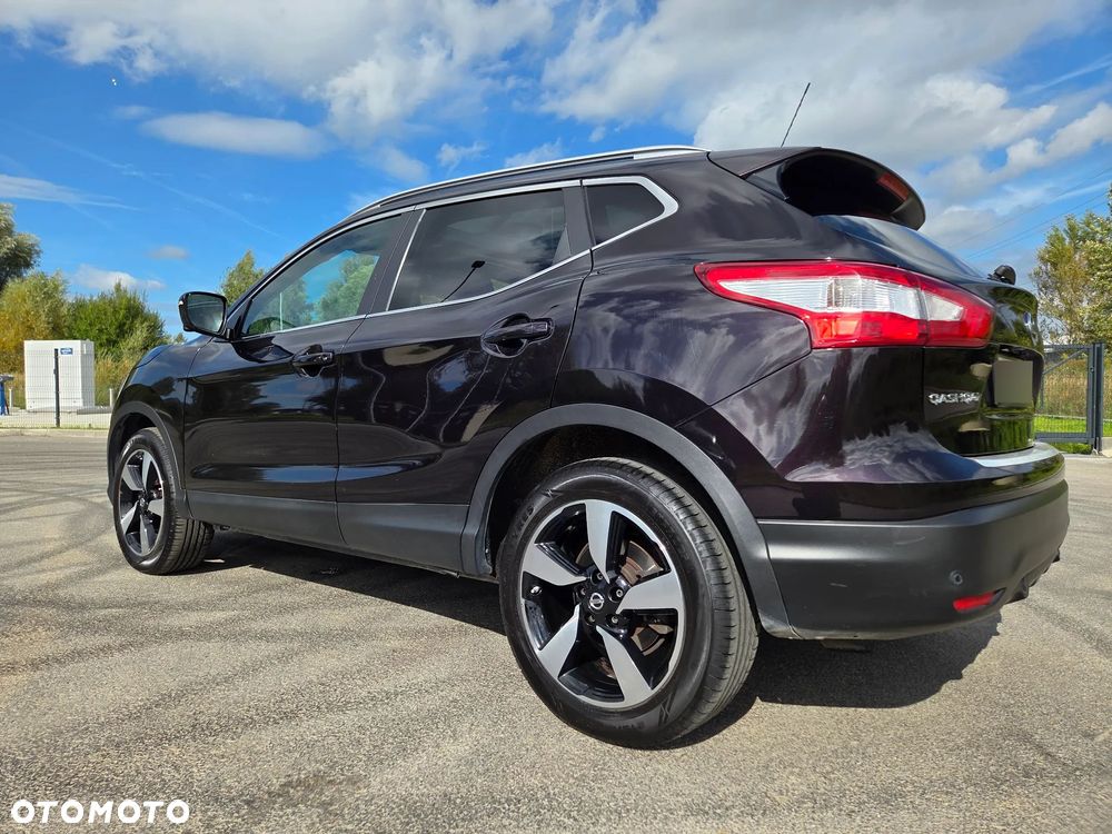 Nissan Qashqai 1.2 DIG-T N-Connecta - 6
