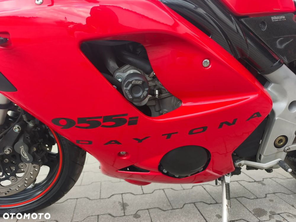 Triumph Daytona - 11