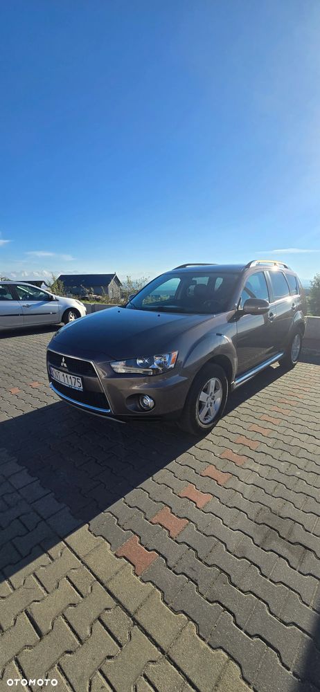 Mitsubishi Outlander 2.0 Intense + 2WD EU5 - 3