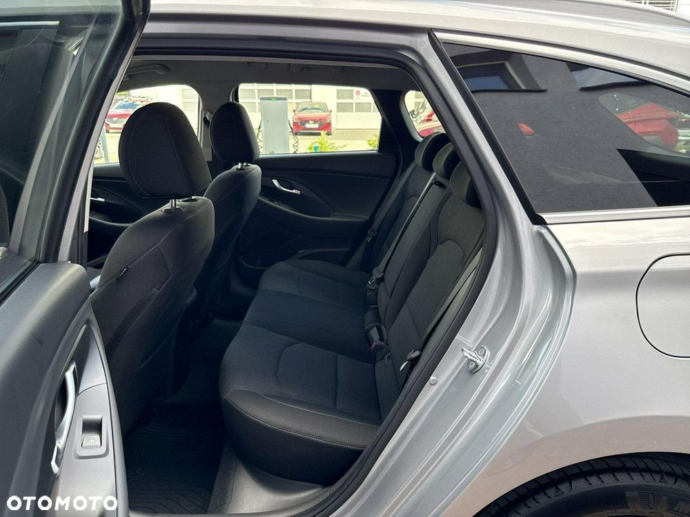 Hyundai i30 - 27