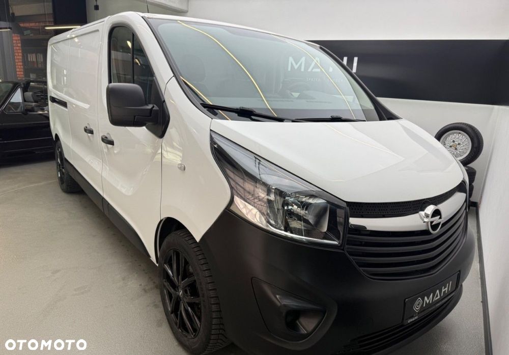 Opel Vivaro - 2