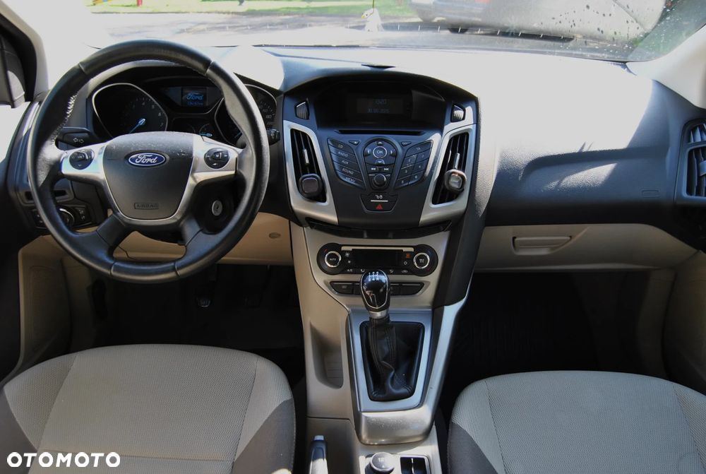 Ford Focus - 9