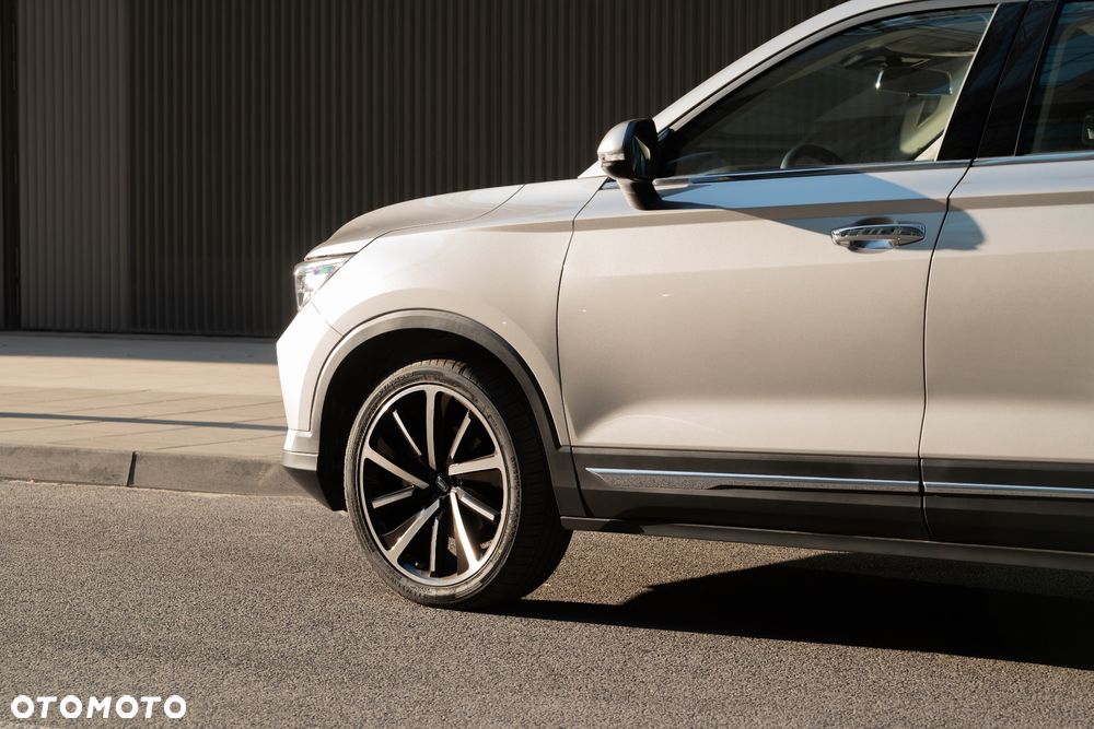 Bestune T77 1.5T Business DCT - 33