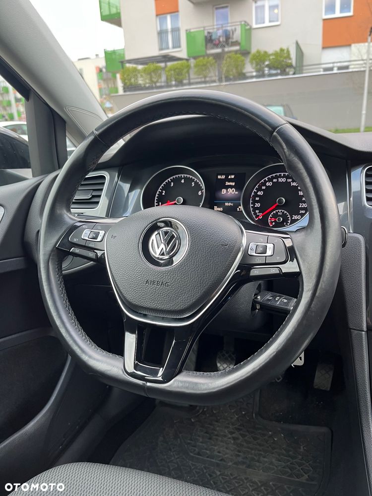 Volkswagen Golf 1.4 TSI BMT Highline - 26