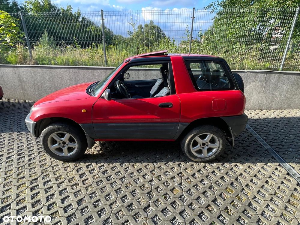 Toyota RAV4 - 2