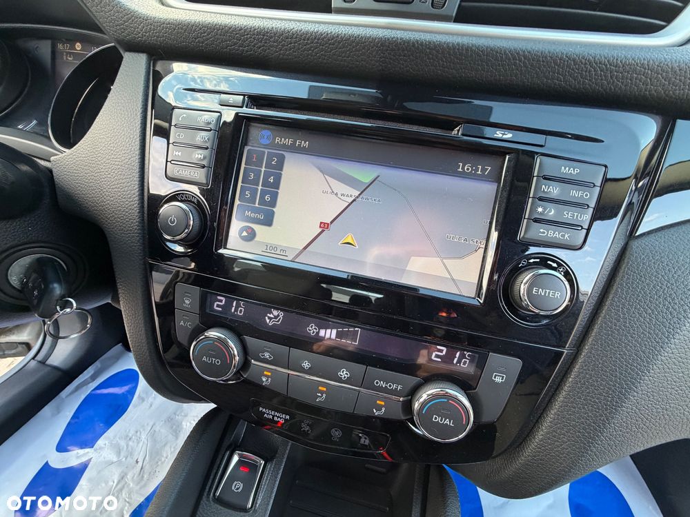 Nissan Qashqai 1.2 DIG-T N-Connecta - 17