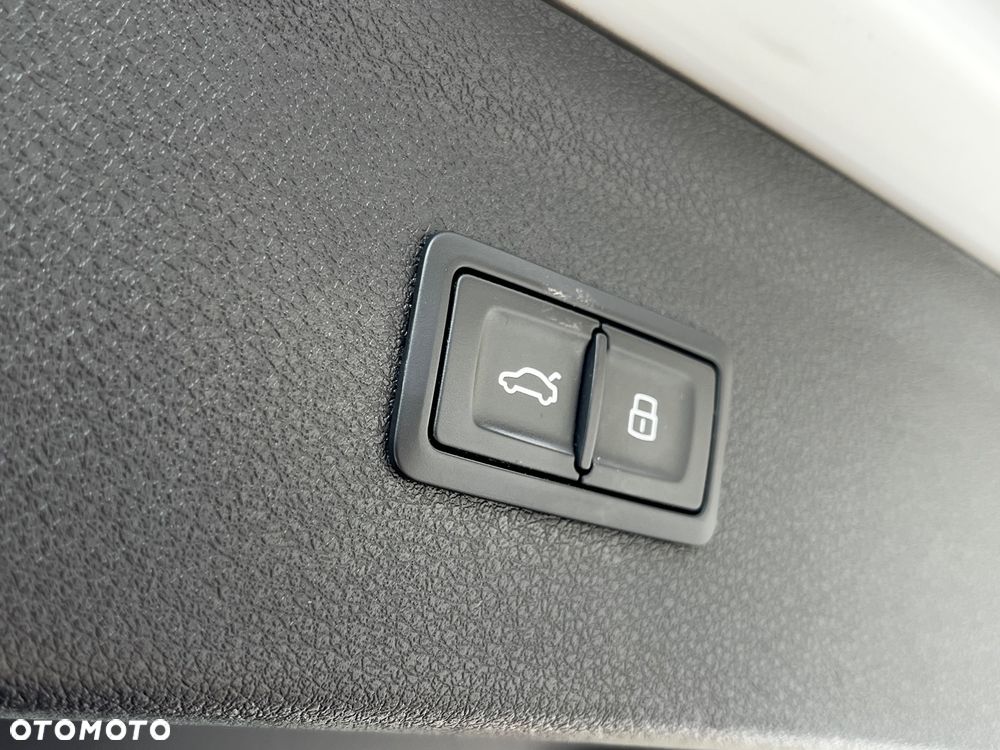 Audi Q3 2.0 TDI Quattro Sport S tronic - 29