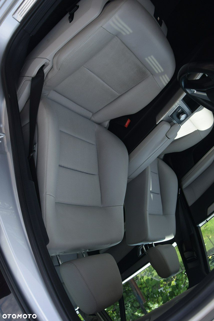 Mercedes-Benz Klasa E 350 CDI BlueEff Avantgarde - 28