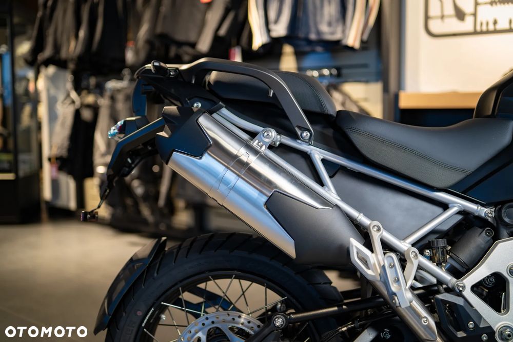 Triumph Tiger - 14